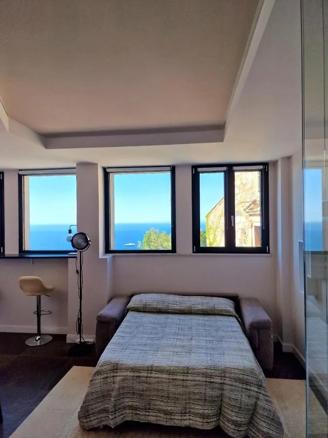 Apartment Ferienwohnung The White Domus Taormina Italien