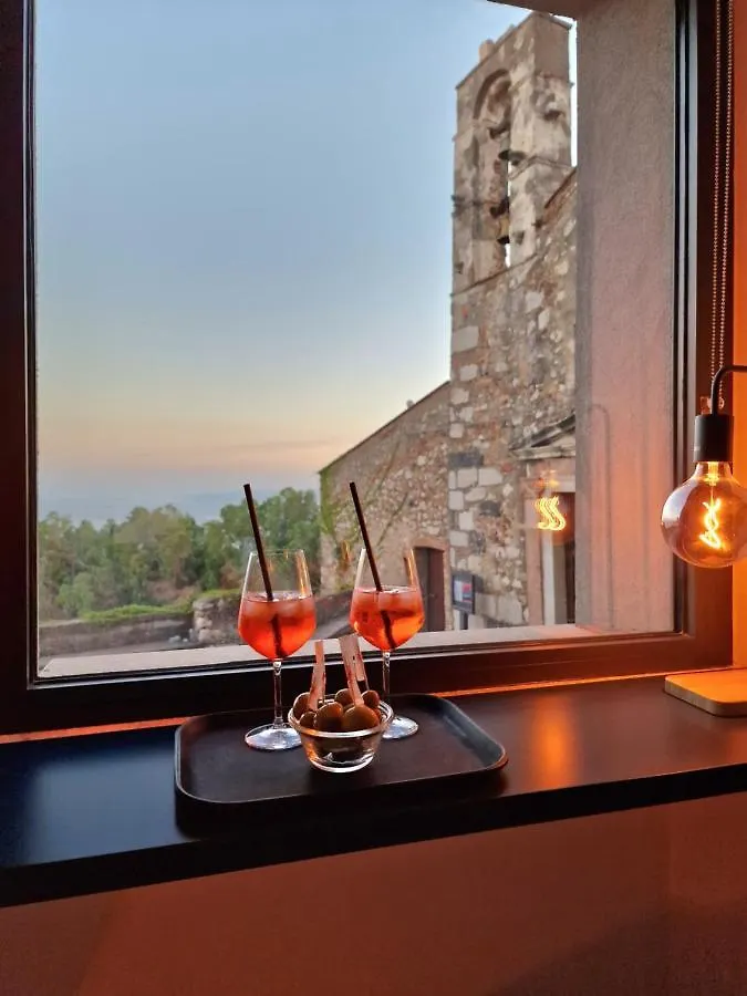 Appartamento The White Domus Taormina 0*,  Italia
