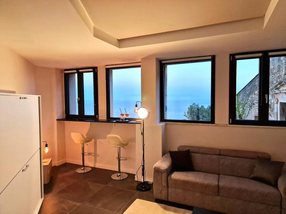 Apartament The White Domus Taormina