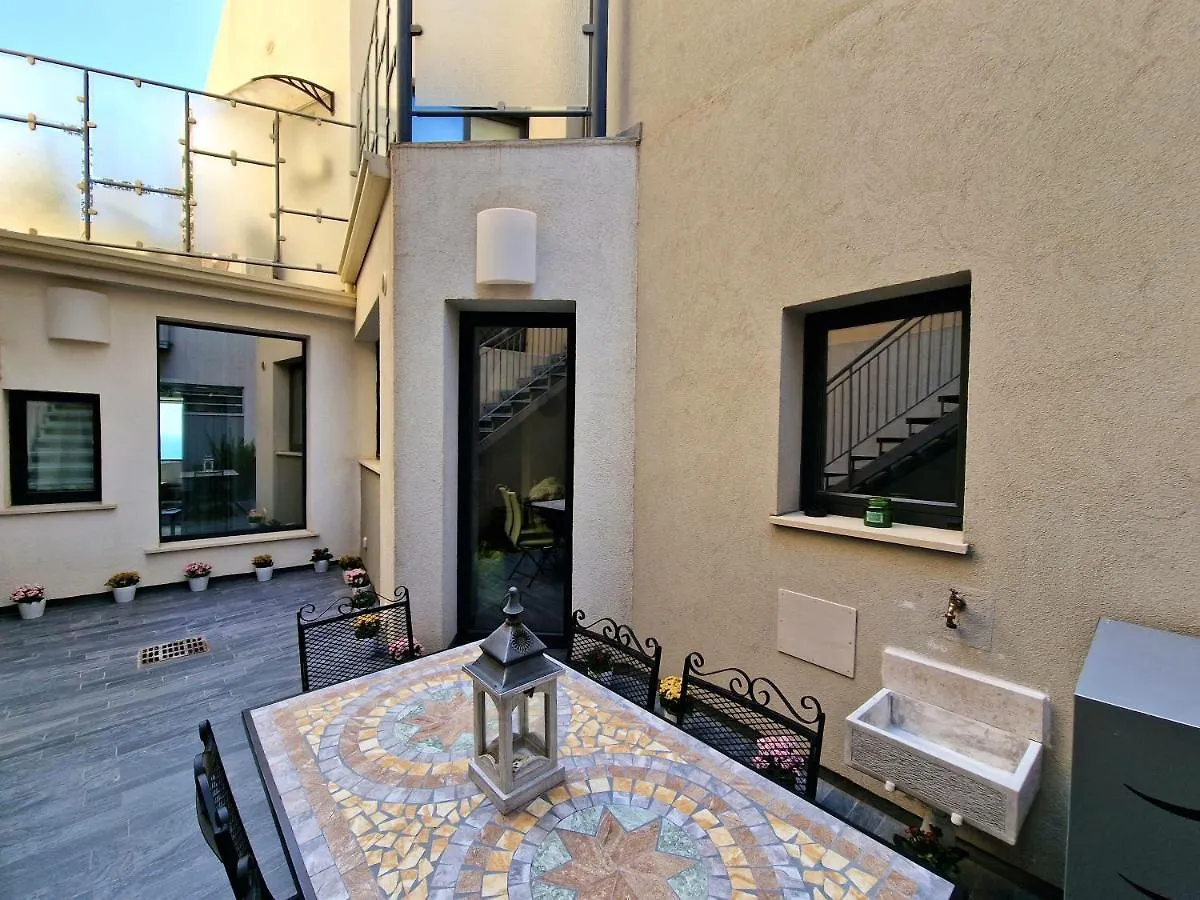 Appartamento The White Domus Taormina